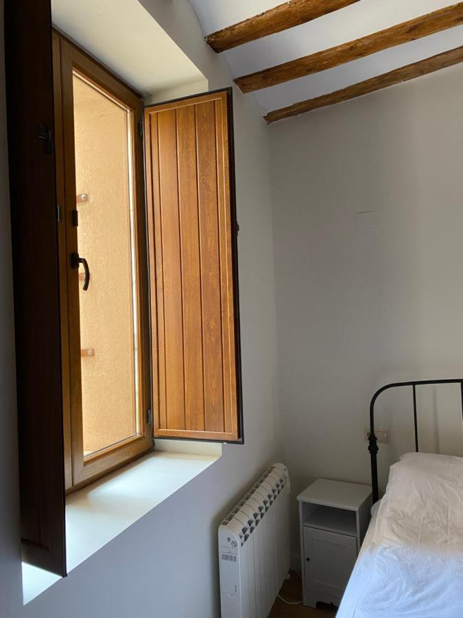 Encantador Piso En La Antigua Casa De Correos 몰리나 데 아라곤 외부 사진